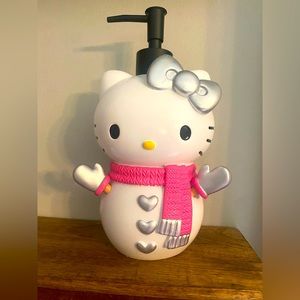 Hello kitty soap dispenser